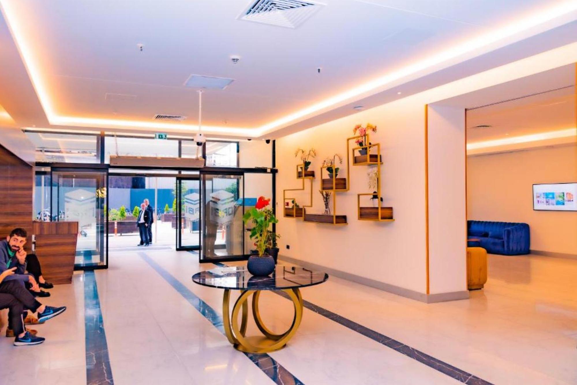 Orbi City Sea View Aparthotel Batumi Exterior photo